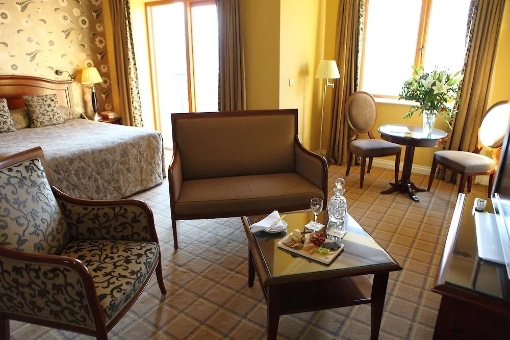 קיל איירן The Lake Hotel 4*, קיל איירן